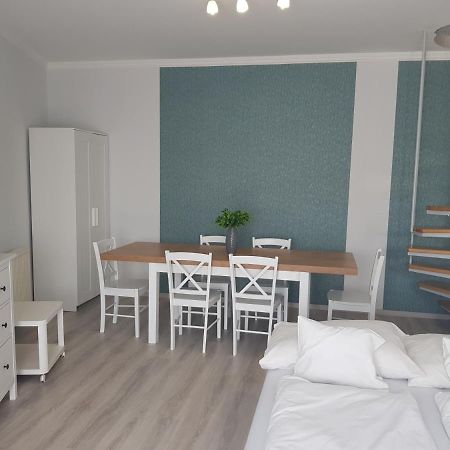 Zoli Apartmanok-Adri Koelcsey 32 Hajduszoboszlo Exterior photo